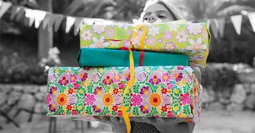 Сколько денег я должен потратить на день рождения моего ребенка?