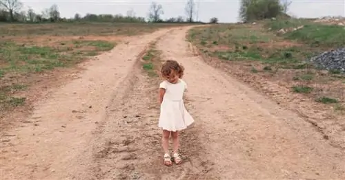 Как помочь вашему застенчивому и тихому ребенку чувствовать себя более комфортно