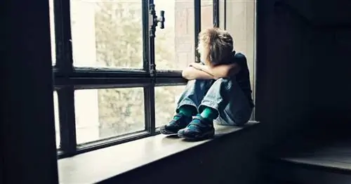 Да, газлайтинг ребенка вполне возможен