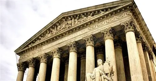 Имеют ли американцы конституционное право на образование?