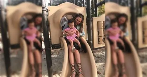 Почему родители (в грубой форме) взбесились из-за детской площадки Крисси Тейген