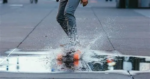Boosted Board - электрический скейтборд, развивающий скорость до 20 миль в час