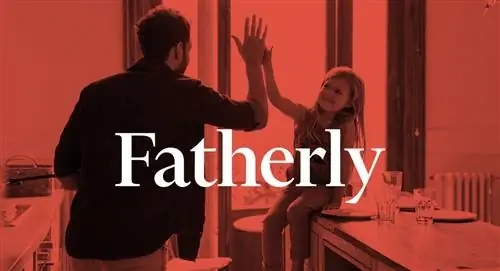 Папа дал пять дочери после того, как обеспечил ее безопасность в Интернете.