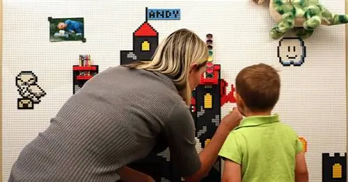 Как поднять LEGO вашего ребенка с пола на стену