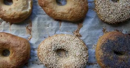 Как рогалик с маком чуть не стал причиной того, что мама потеряла опеку над своим новорожденным