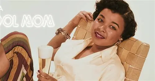 Моя жена, домохозяйка, слишком многого ждет от меня, когда я прихожу домой с работы