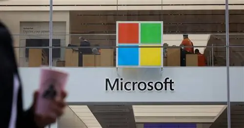 Microsoft предлагает 3 дополнительных месяца оплачиваемого отпуска по уходу за ребенком