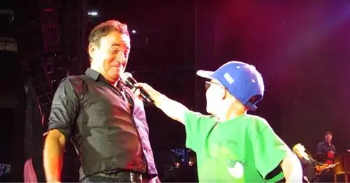 Все, что вам нужно знать о воспитании детей, в 9 цитатах Брюса Спрингстина