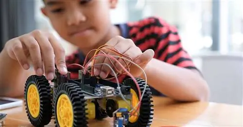 Почему построить 6-летнего монстр-трака - хорошая идея