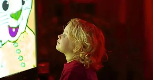 Родители серьезно обеспокоены отсутствием у детей чувства воображения, говорится в опросе