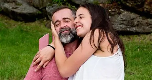 3 способа, которыми отцы могут расширить возможности своих дочерей-подростков