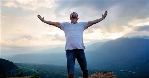 Новое исследование говорит, что ключ к счастью очень скучен и очевиден