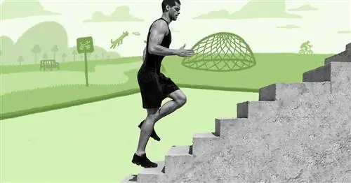 Эта 20-минутная тренировка по лестнице сжигает жир и укрепляет кардио