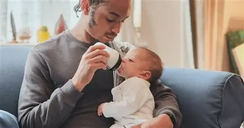 Как стерилизовать и чистить детские бутылочки