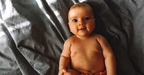 5 странных фактов о детях, которые сводят с ума новоиспеченных родителей