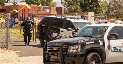 Почему школьная служба безопасности никогда не остановит стрельбу в школах