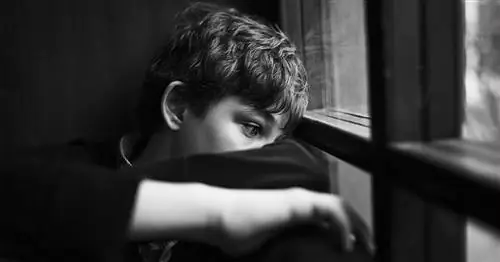 Эти 12 травмирующих событий укорачивают жизнь детей