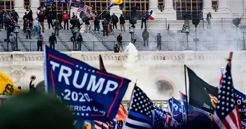 Как говорить с детьми о президенте Трампе и импичменте