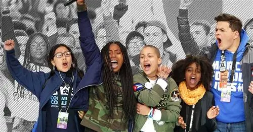 Почему родителям нужно слушать подростков, даже когда это тяжело