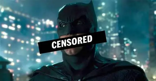 Снайдер вырезал всего 4 часа, когда Бэтмен говорит Fck? И да и нет