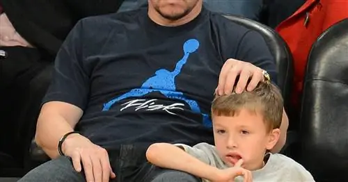 9 знаменитых родителей о том, как они наказывают своих детей, которые плохо себя ведут