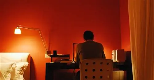 Все еще думаете, от чего отказаться в Великий пост? Этот межконфессиональный лидер вместо этого пишет письма своим дочерям