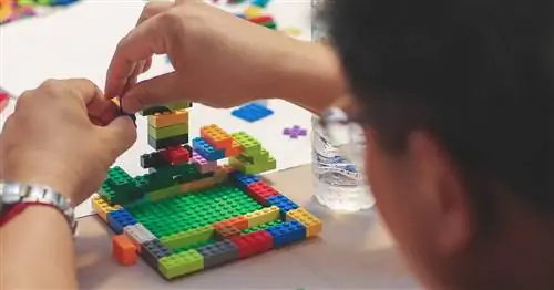 Самостоятельная сборка LEGO делает меня лучшим родителем