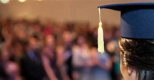 Законопроект о студенческой ссуде может освободить квалифицированных заемщиков от долгов через 5 лет