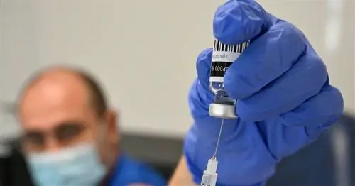 Администратор Байдена развернет бустеры для конкретных вариантов - новые вакцины к осени?