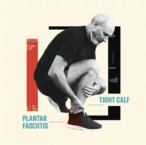 Мужчина сгибается от боли.