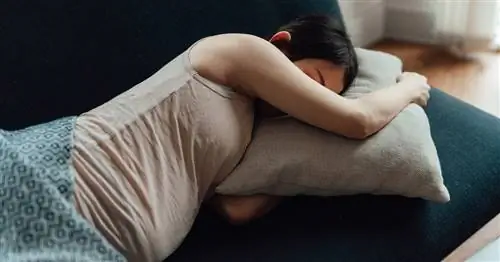 Может ли стресс вызвать выкидыш? Врач объясняет