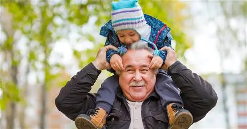 Ожидаемая продолжительность жизни в Австралии растет, в то время как в других странах она снижается. Вот почему