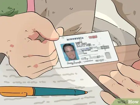 Обналичить чек, выписанный двум людям Шаг 8