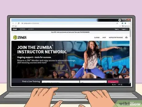 Стать лицензированным инструктором Zumba Шаг 1