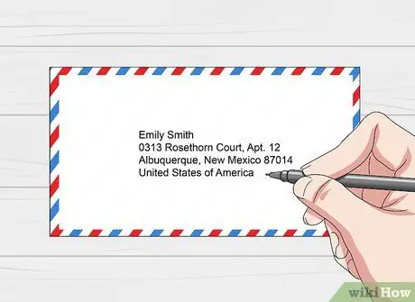 Отправить S. A. S. E. (Конверт с самоадресом и штампом) Шаг 6