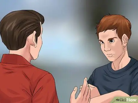 Будьте хорошим слушателем своей семьи Шаг 2