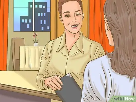 Будьте отличным хозяином или хозяйкой ресторана Шаг 6