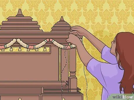 Украшаем Мандир на Джанмаштами дома Шаг 02