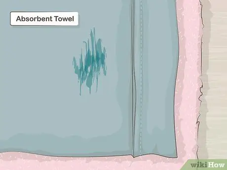 Удалите маркер для сухого стирания с одежды Шаг 7