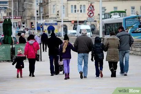 Будьте христианином, если ваш супруг - атеист Шаг 3