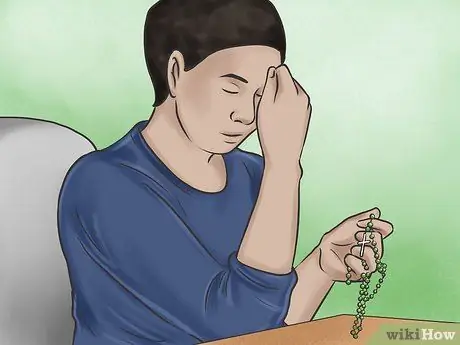 Произнесите молитву "Радуйся, Мария" Шаг 7