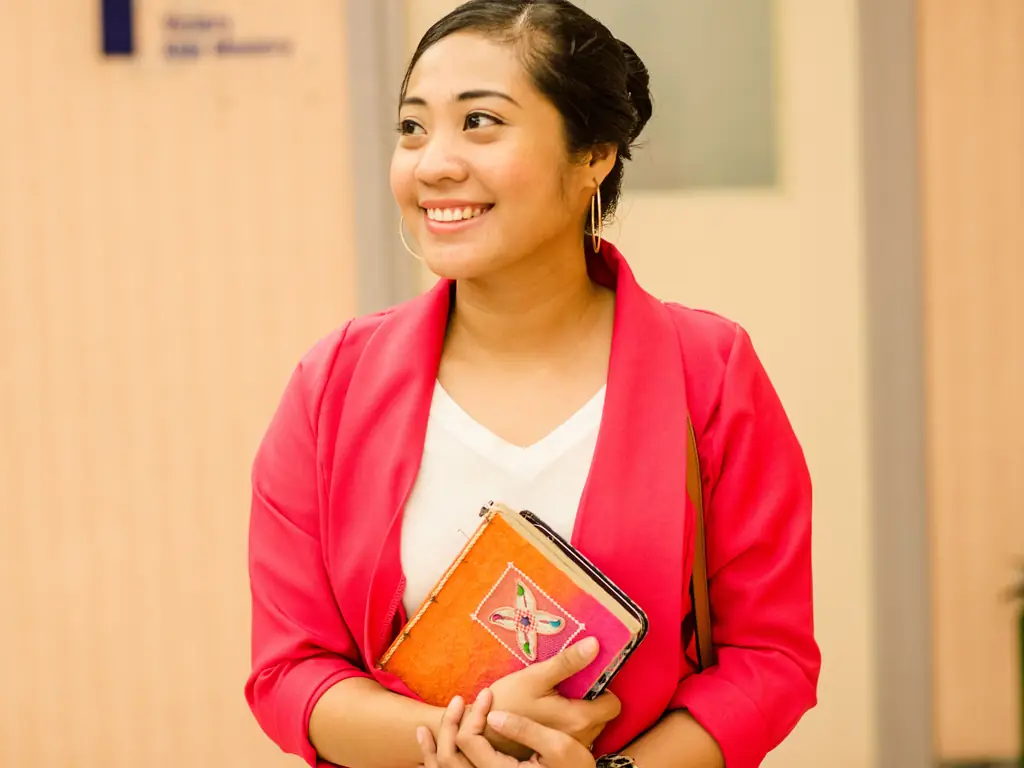 Как писать в дневнике в школе: 4 шага (с картинками)