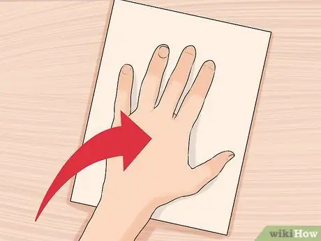 Сделайте отпечаток ладони, шаг 6