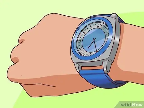 Быть умелой посудомоечной машиной в ресторане Шаг 1