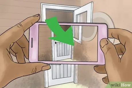 Попросите арендодателя исправить проблему плесени Шаг 1