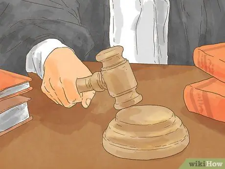 Подать иск к арендодателю для разрешения споров с арендодателем Шаг 9