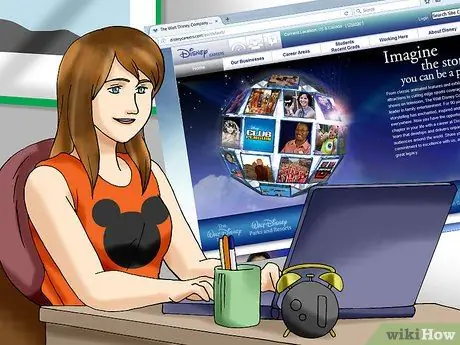 Подать заявку на работу в Disney Шаг 1