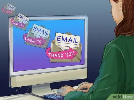 Обратитесь к потенциальным работодателям на ярмарках вакансий Шаг 14