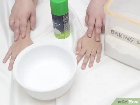 Сделать снег из пищевой соды Шаг 11