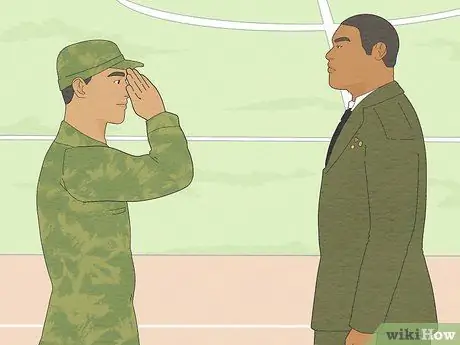 Приветствуйте как солдат Шаг 3